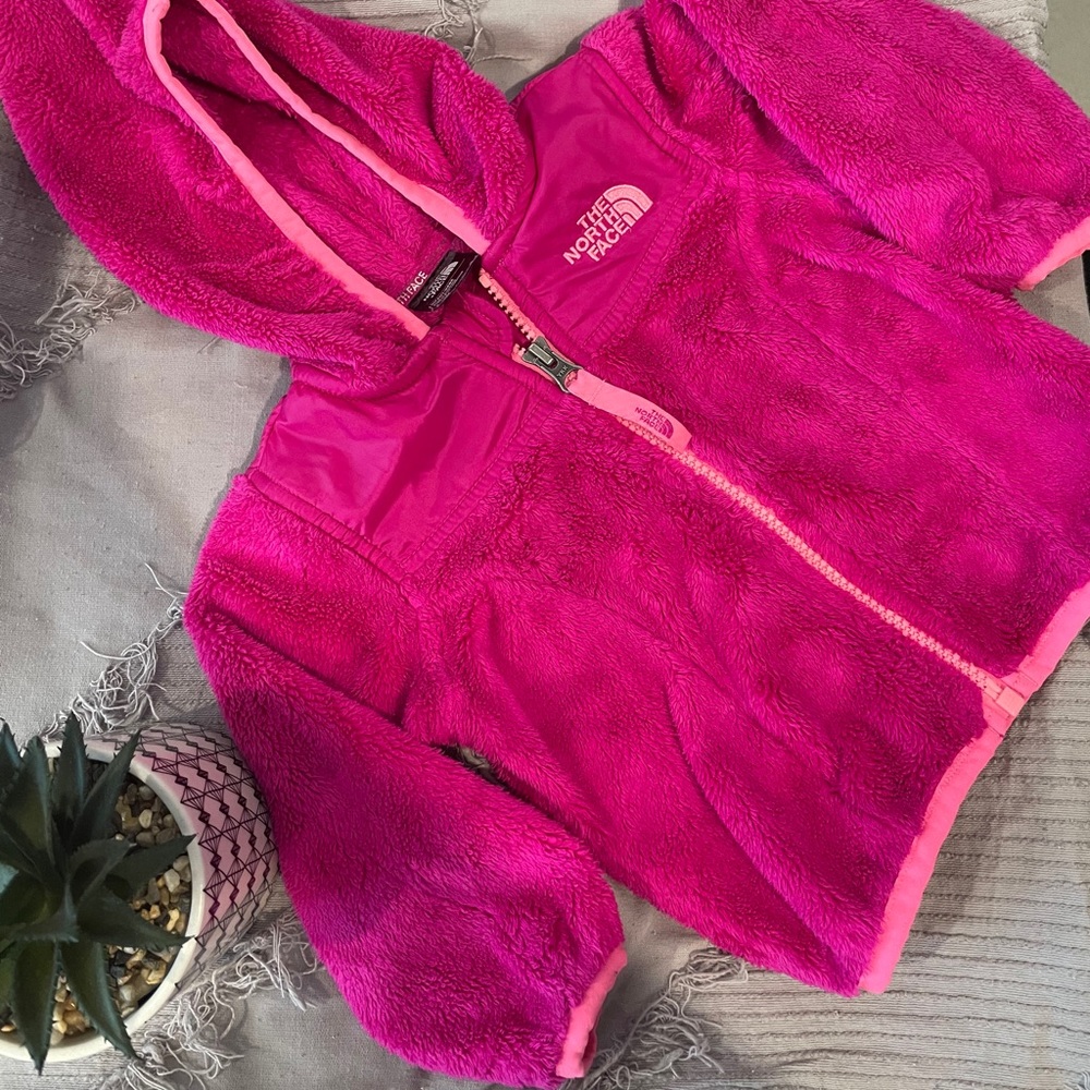 Baby north face!